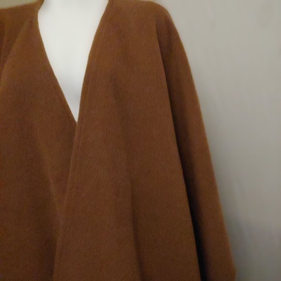 Mon Repos Baby Alpaca Long Cape Wrap Poncho OS Brown Peru - Picture 3 of 7